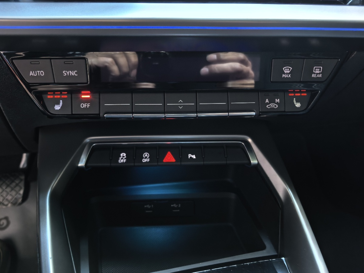 Audi A3 2023 car image #14