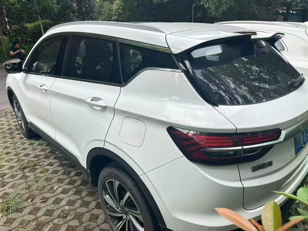 GEELY Coolray 2019 car image #6