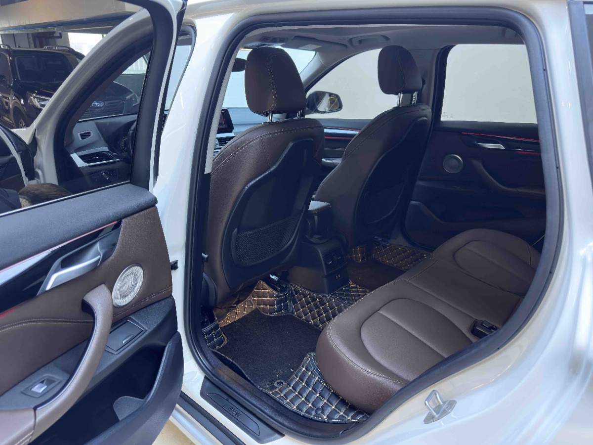 BMW X1 2022 car image #5