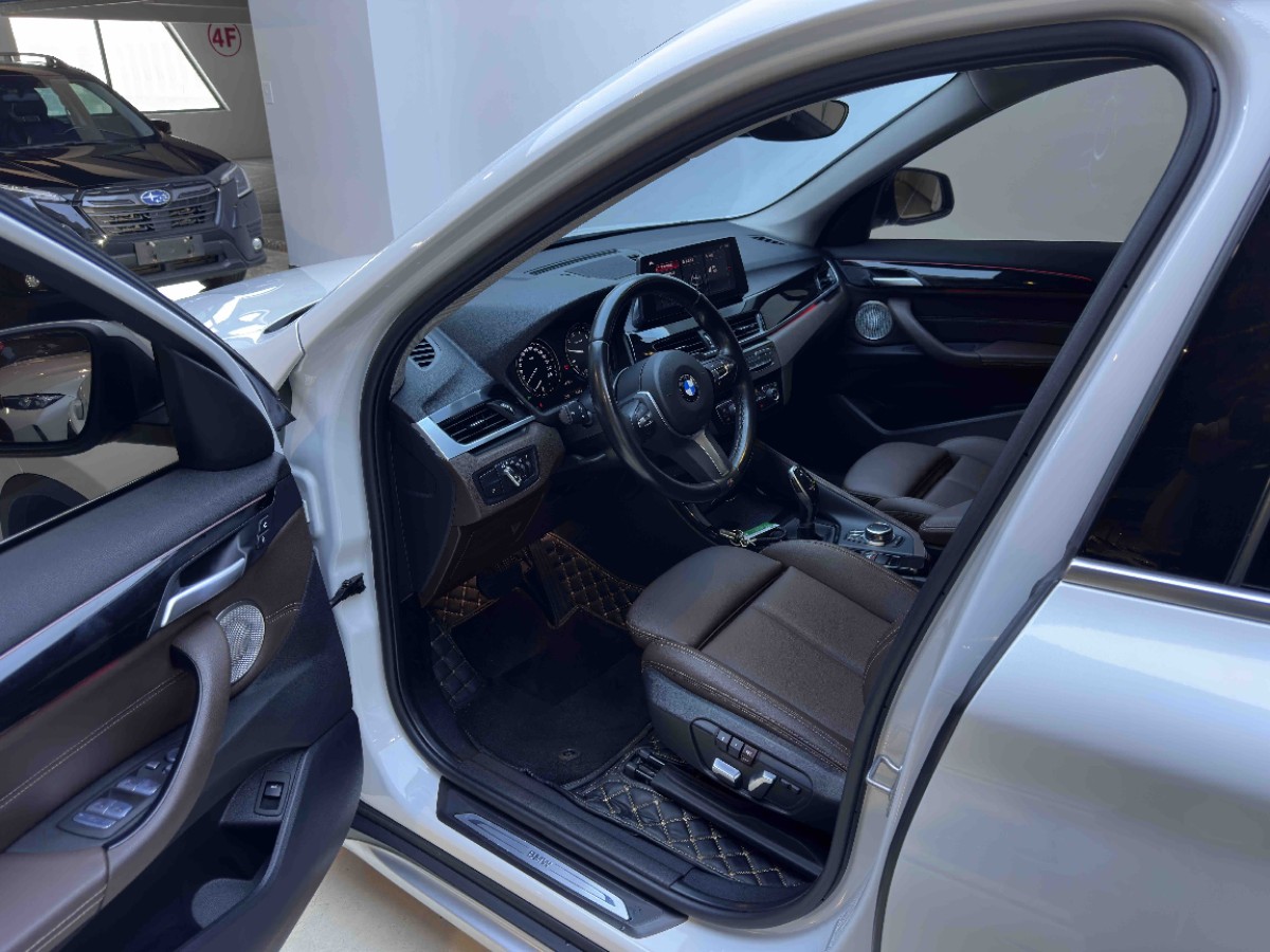 BMW X1 2022 car image #6