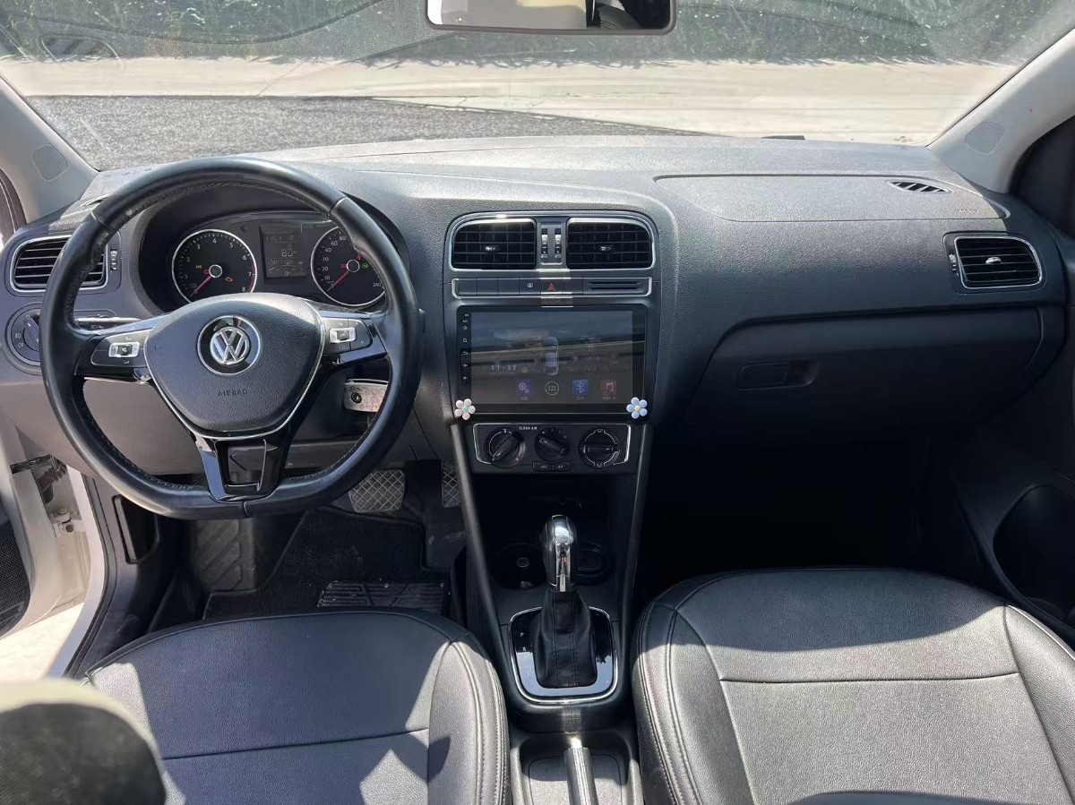 Volkswagen Polo 2016 #7 Volkswagen Polo 2016 car image #7