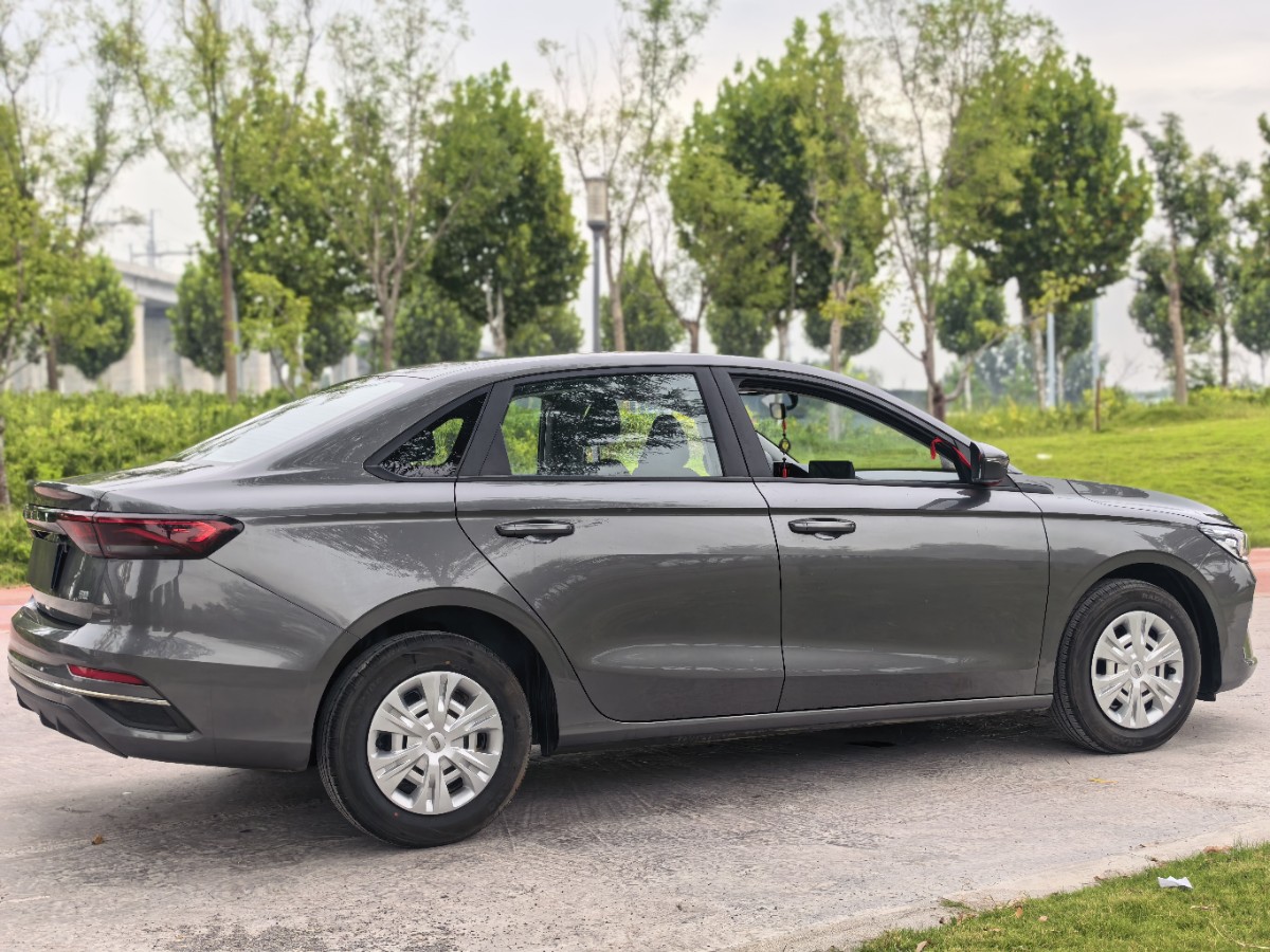 GEELY Emgrand 2025 car image #3