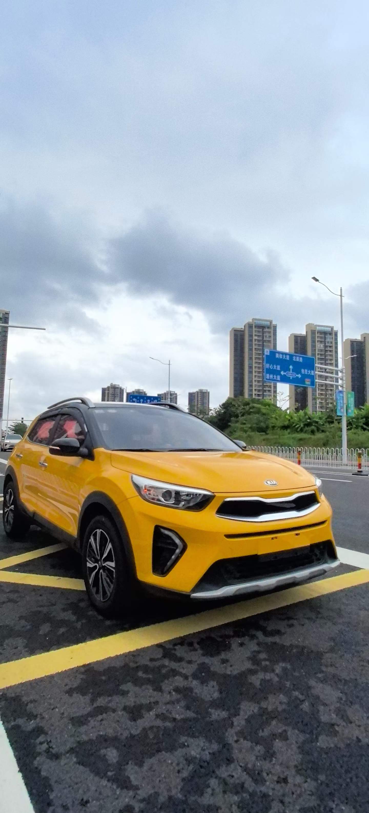 Kia KX1 2018 #2 Kia KX1 2018 car image #2