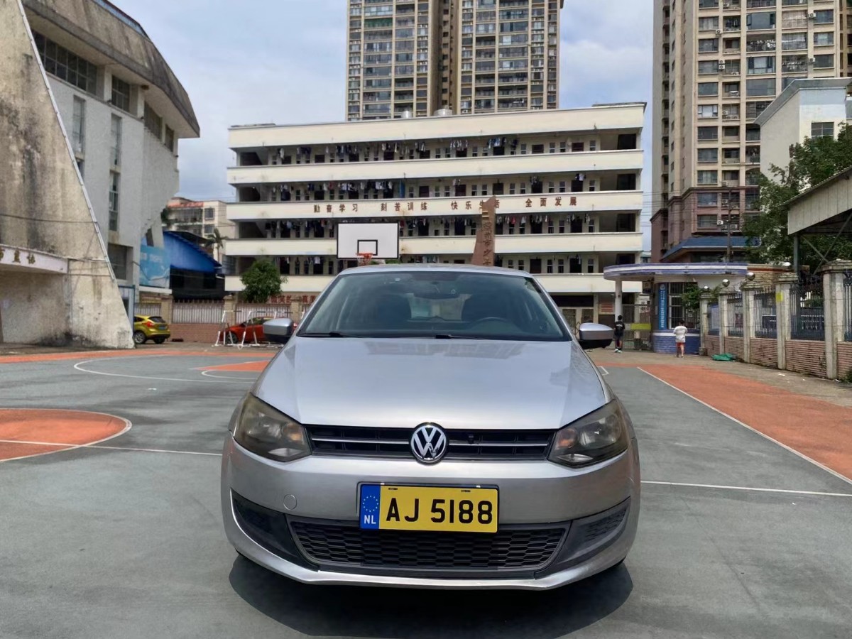 Volkswagen Polo 2012 #2 Volkswagen Polo 2012 car image #2