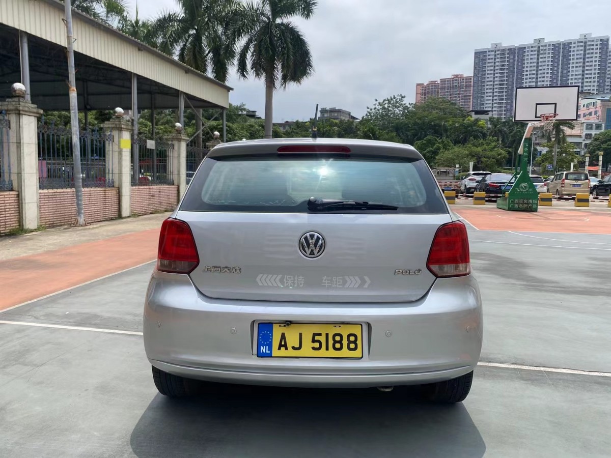 Volkswagen Polo 2012 #8 Volkswagen Polo 2012 car image #8