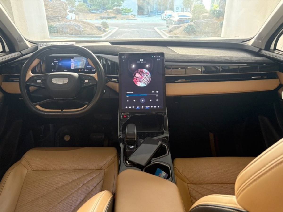 GEELY Boyue L 2023 car image #6