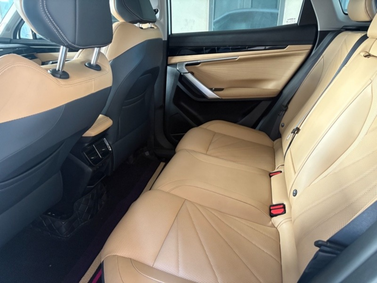 GEELY Boyue L 2023 car image #7
