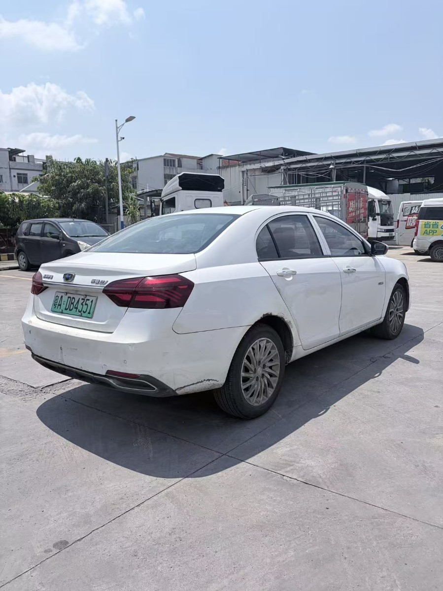 GEELY Emgrand New Energy 2019 #4 GEELY Emgrand New Energy 2019 car image #4