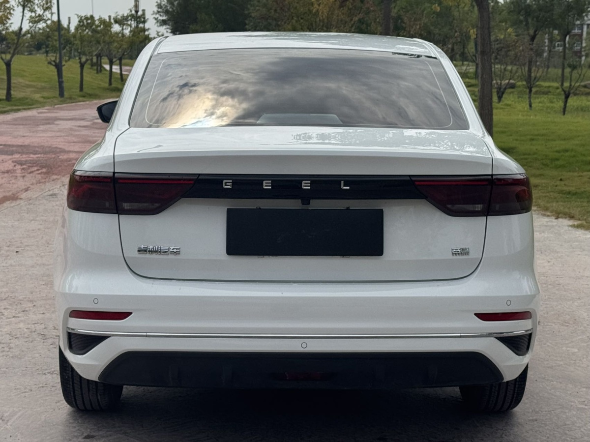GEELY Emgrand 2023 #5 GEELY Emgrand 2023 car image #5
