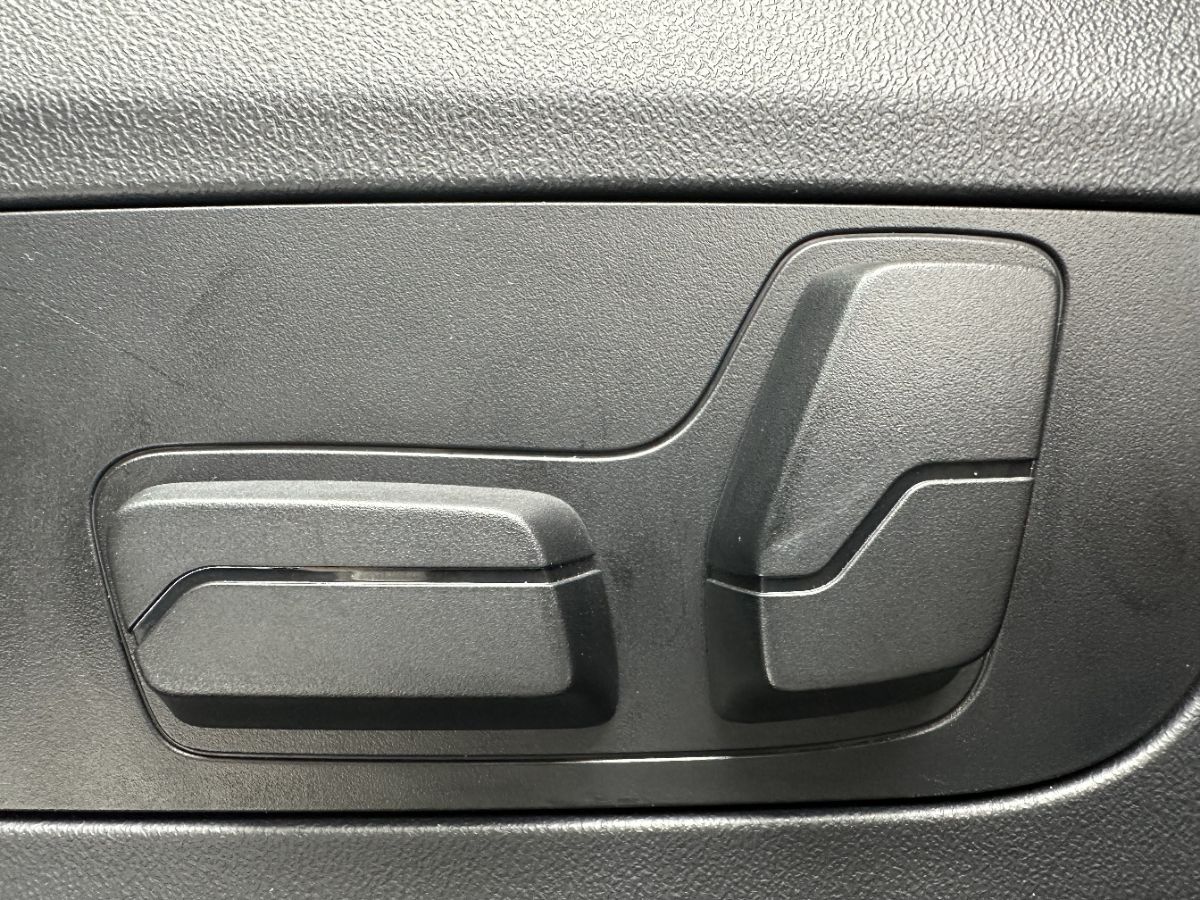 BMW X1 2023 car image #11