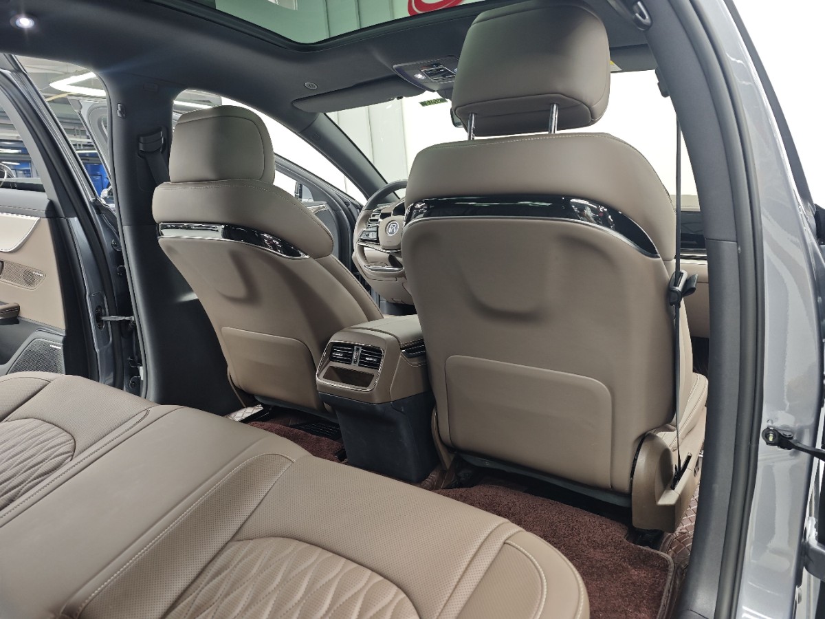 BYD Han 2023 #12 BYD Han 2023 car image #12