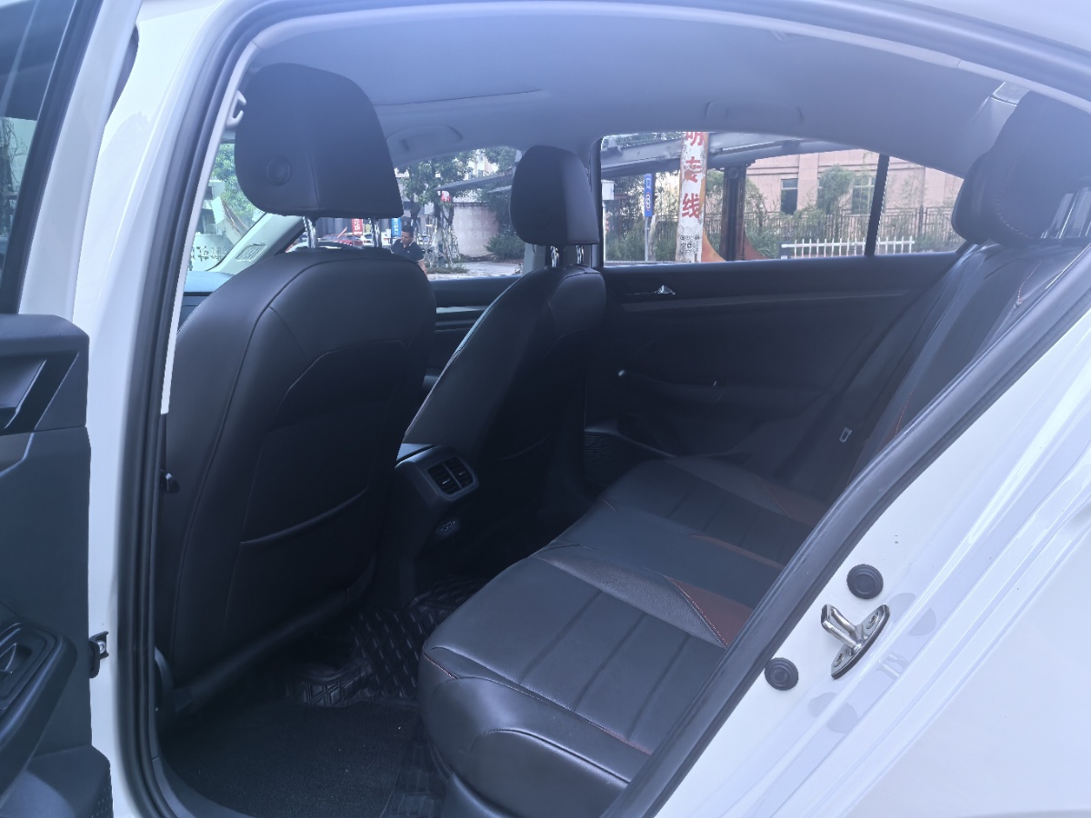 Volkswagen Bora 2019 car image #8