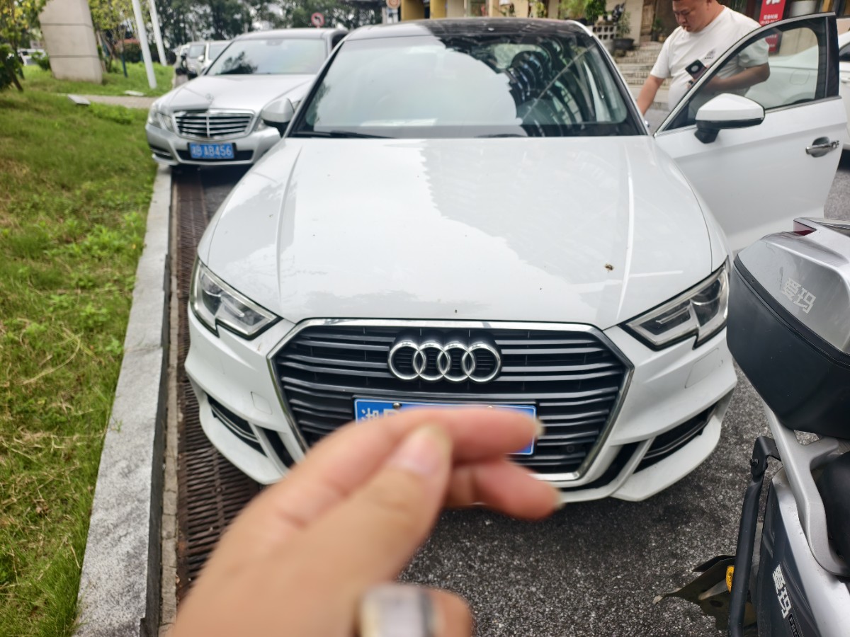 Audi A3 2018 car image 