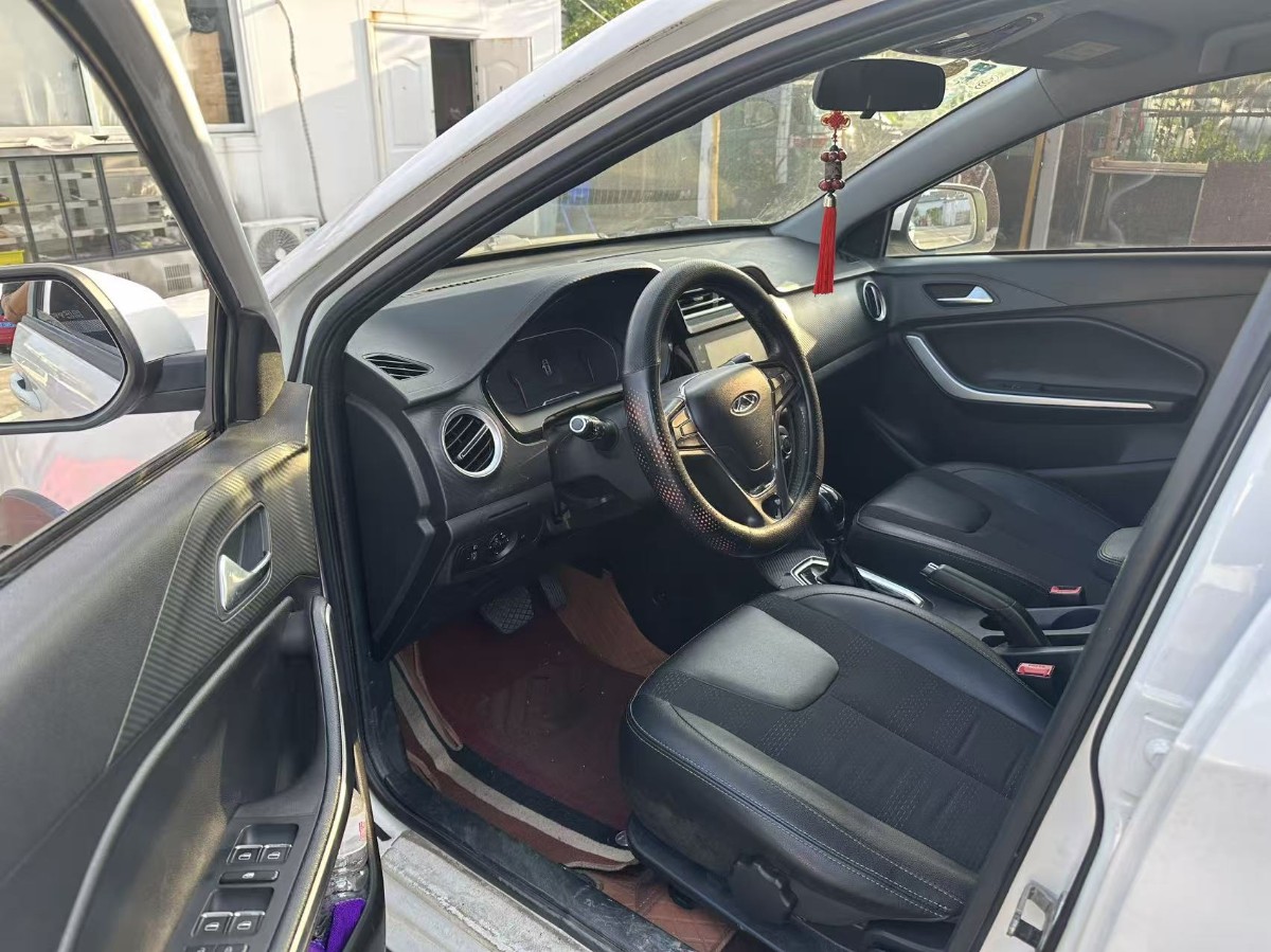 Chery Tiggo 3x 2018 car image #4