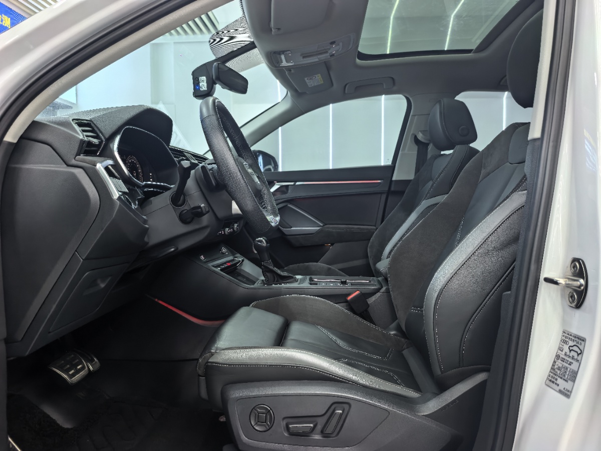 Audi Q3 Sportback 2023 #15 Audi Q3 Sportback 2023 car image #15