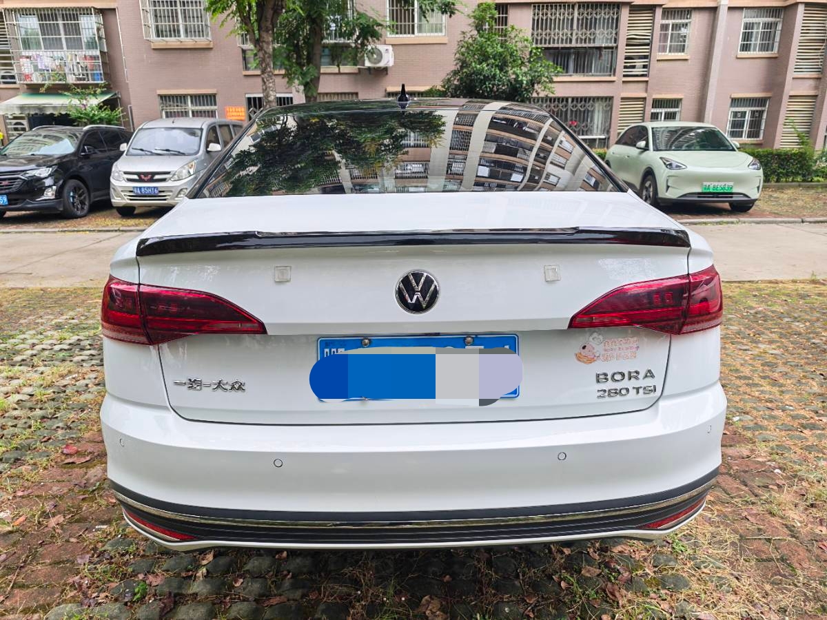 Volkswagen Bora 2025 car image #5