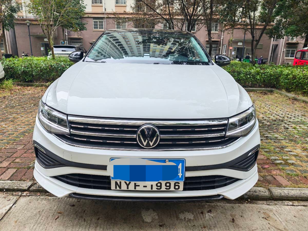 Volkswagen Bora 2025 car image #6
