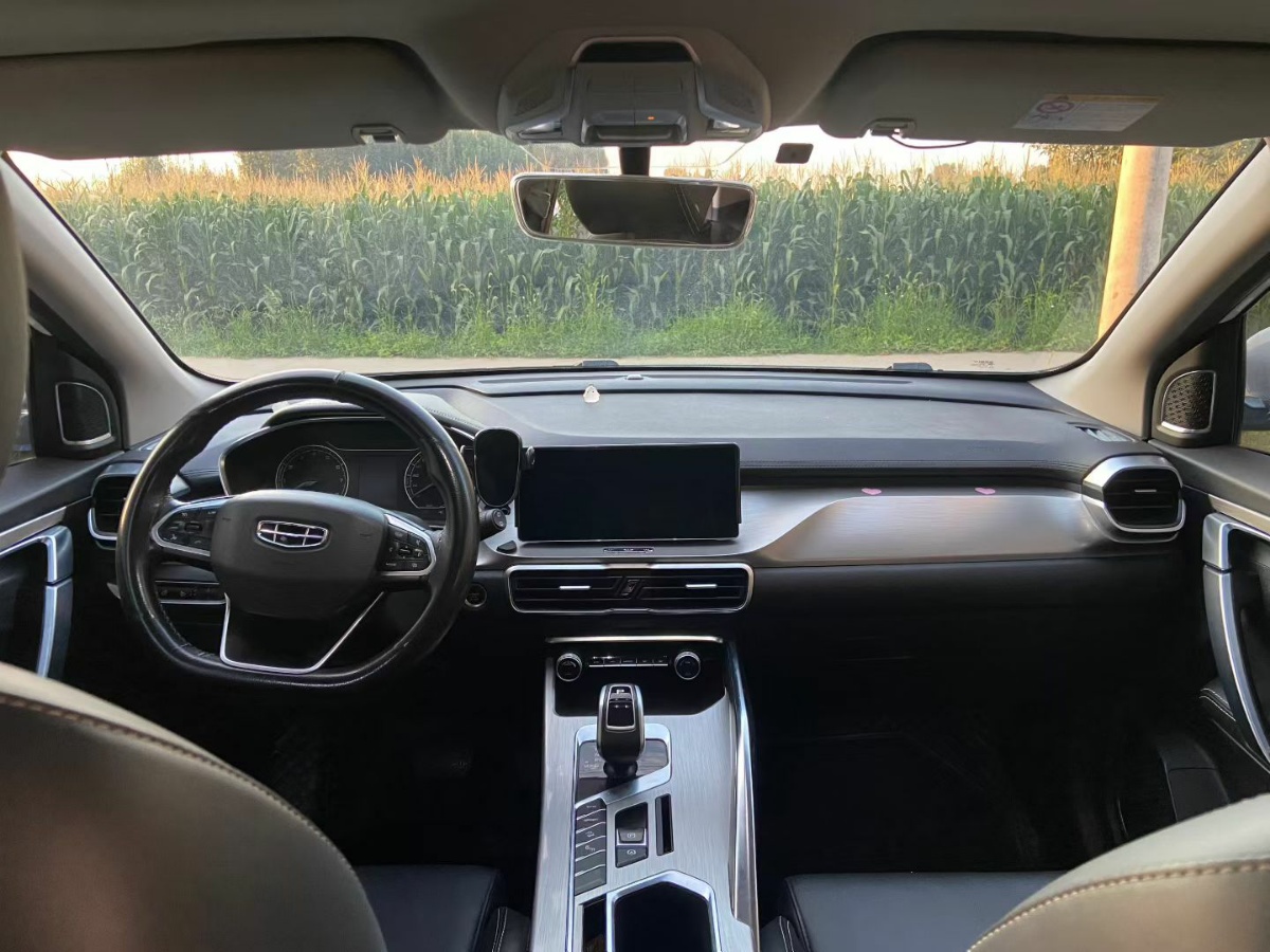 GEELY Coolray 2019 #5 GEELY Coolray 2019 car image #5