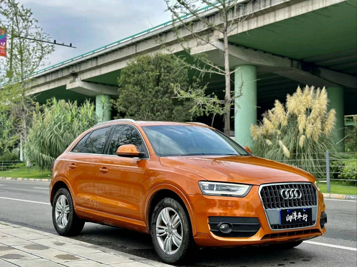 Audi Q3 2013 car image #3