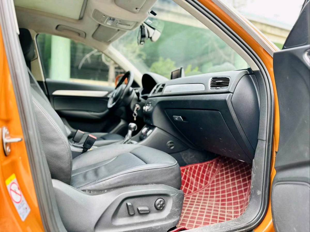 Audi Q3 2013 car image #6