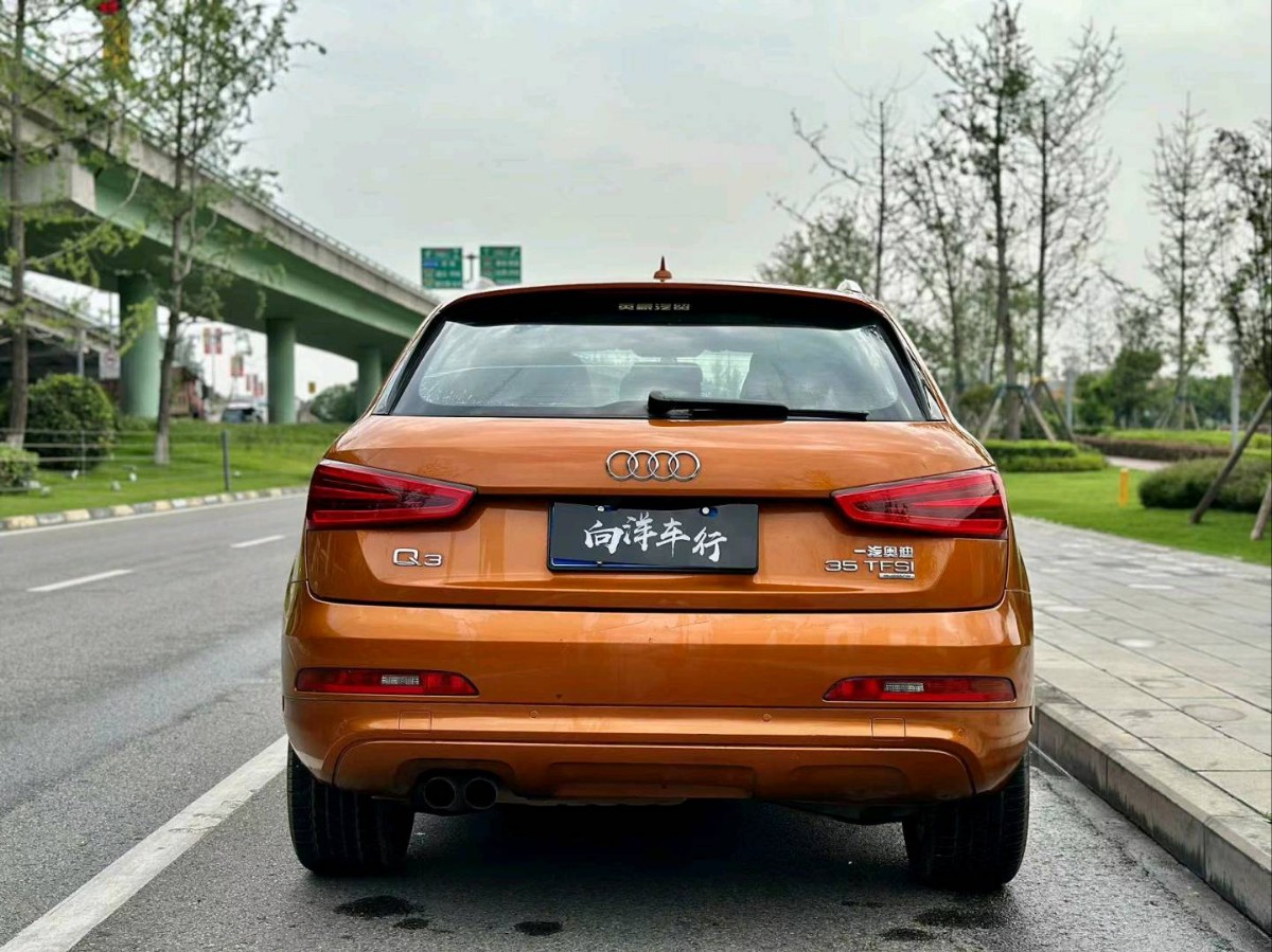 Audi Q3 2013 car image #8
