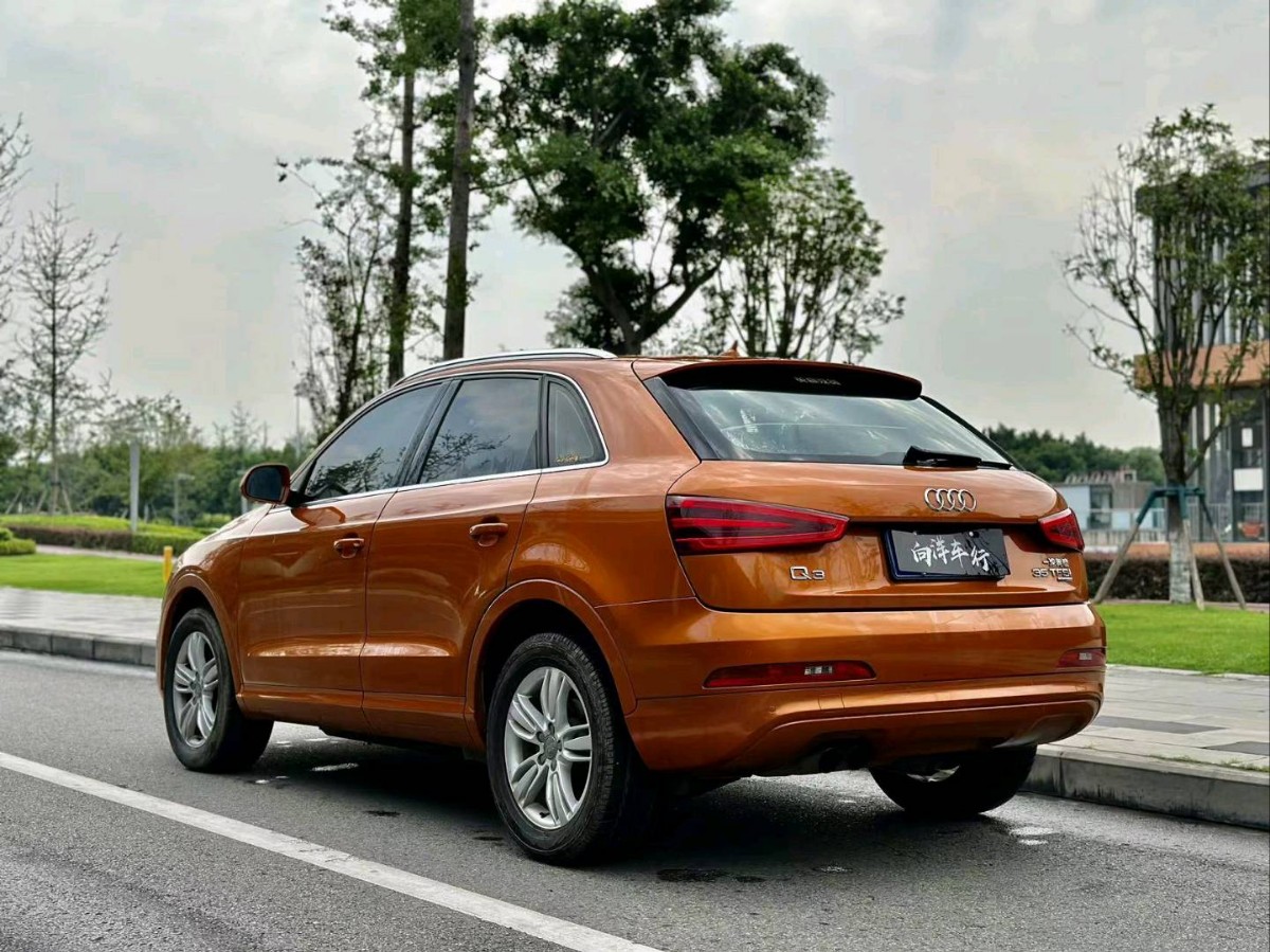 Audi Q3 2013 car image #9