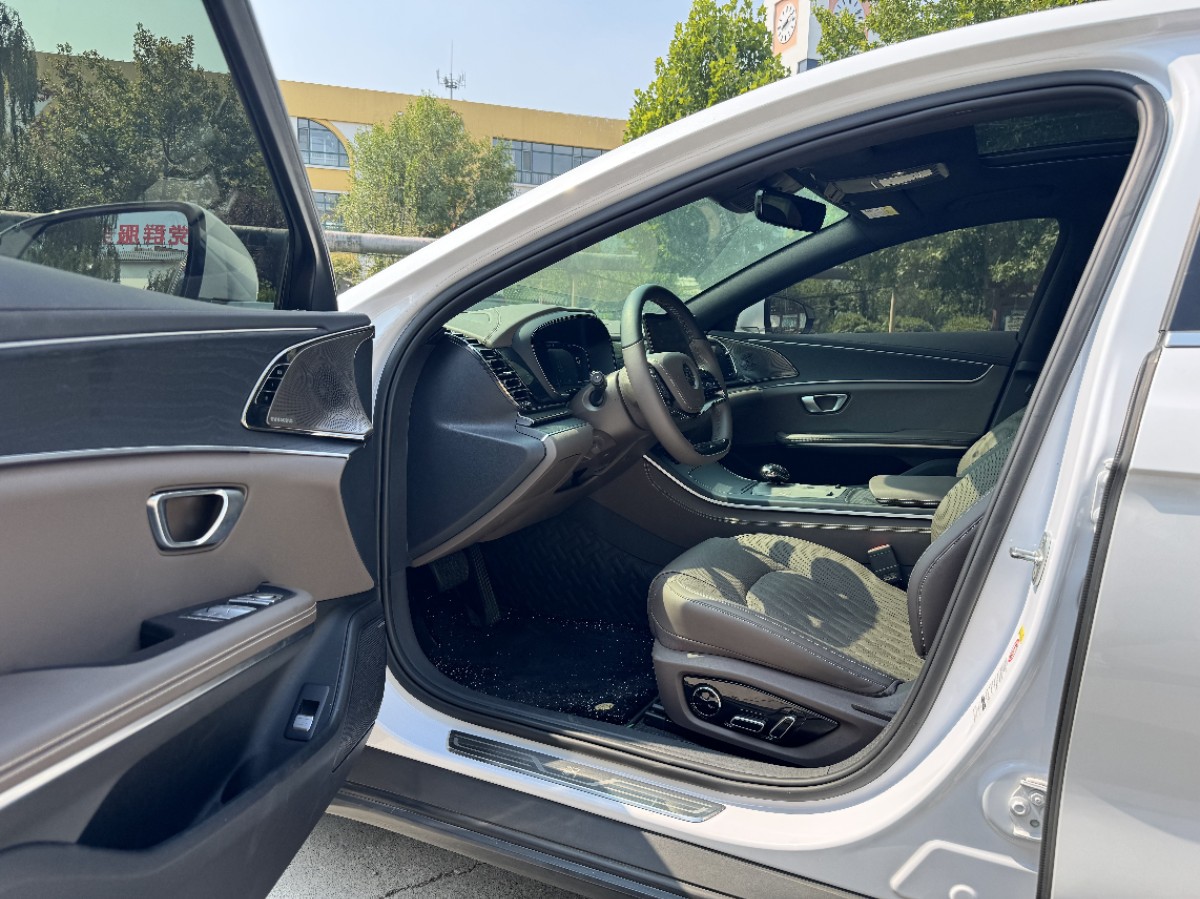 BYD Han 2021 car image #7