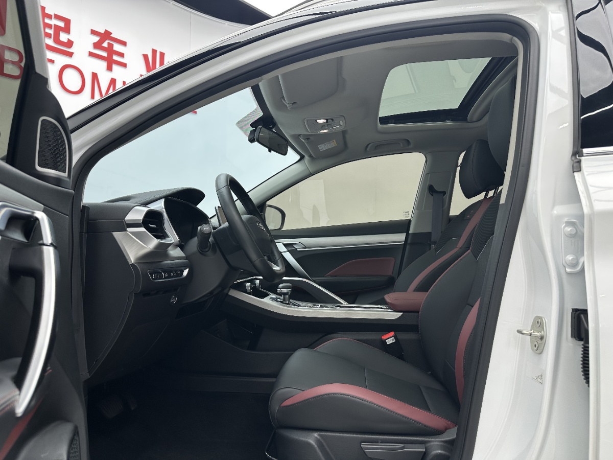 GEELY Coolray 2022 #4 GEELY Coolray 2022 car image #4