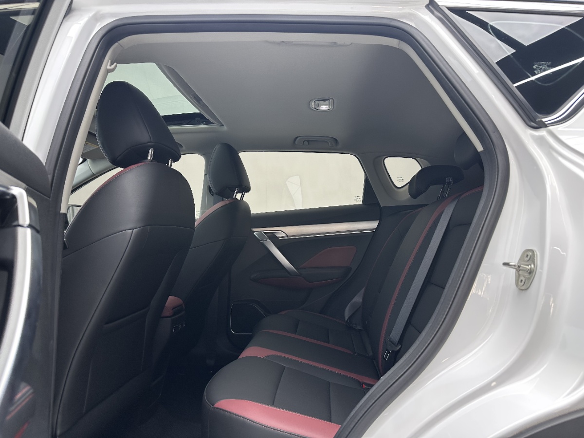 GEELY Coolray 2022 #5 GEELY Coolray 2022 car image #5