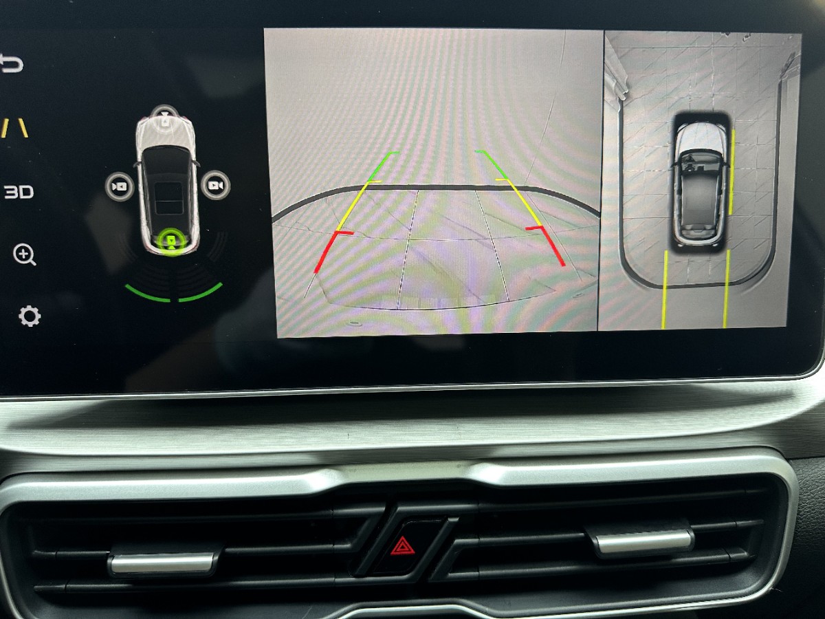 GEELY Coolray 2022 #15 GEELY Coolray 2022 car image #15