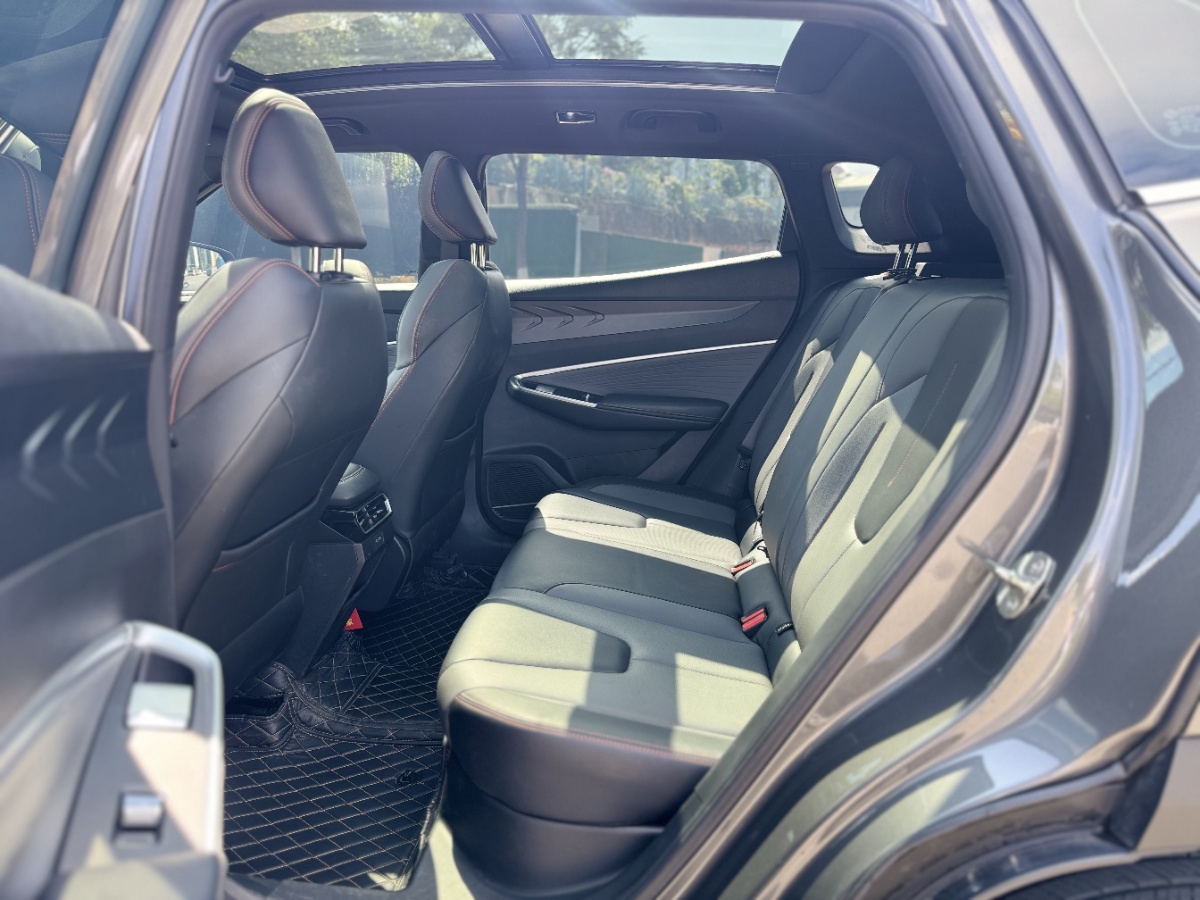 GEELY Boyue 2024 #5 GEELY Boyue 2024 car image #5
