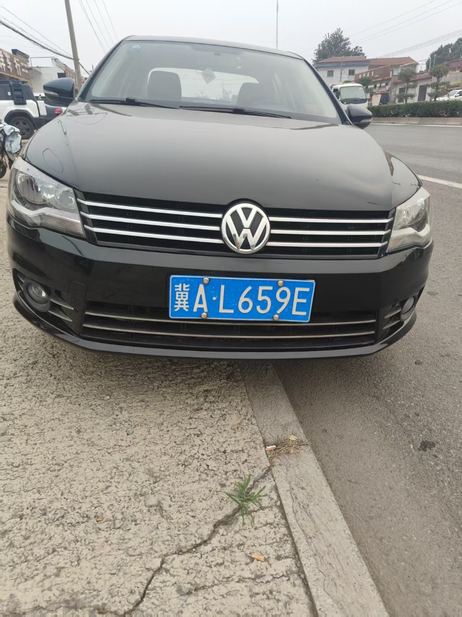 Volkswagen Bora 2014 car image #2
