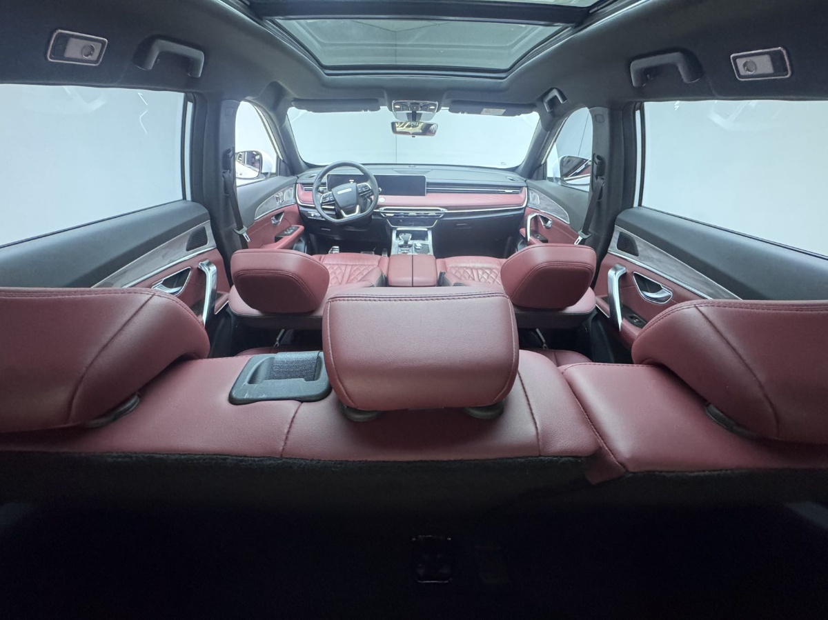 Jetour X70 PLUS 2023 car image #8