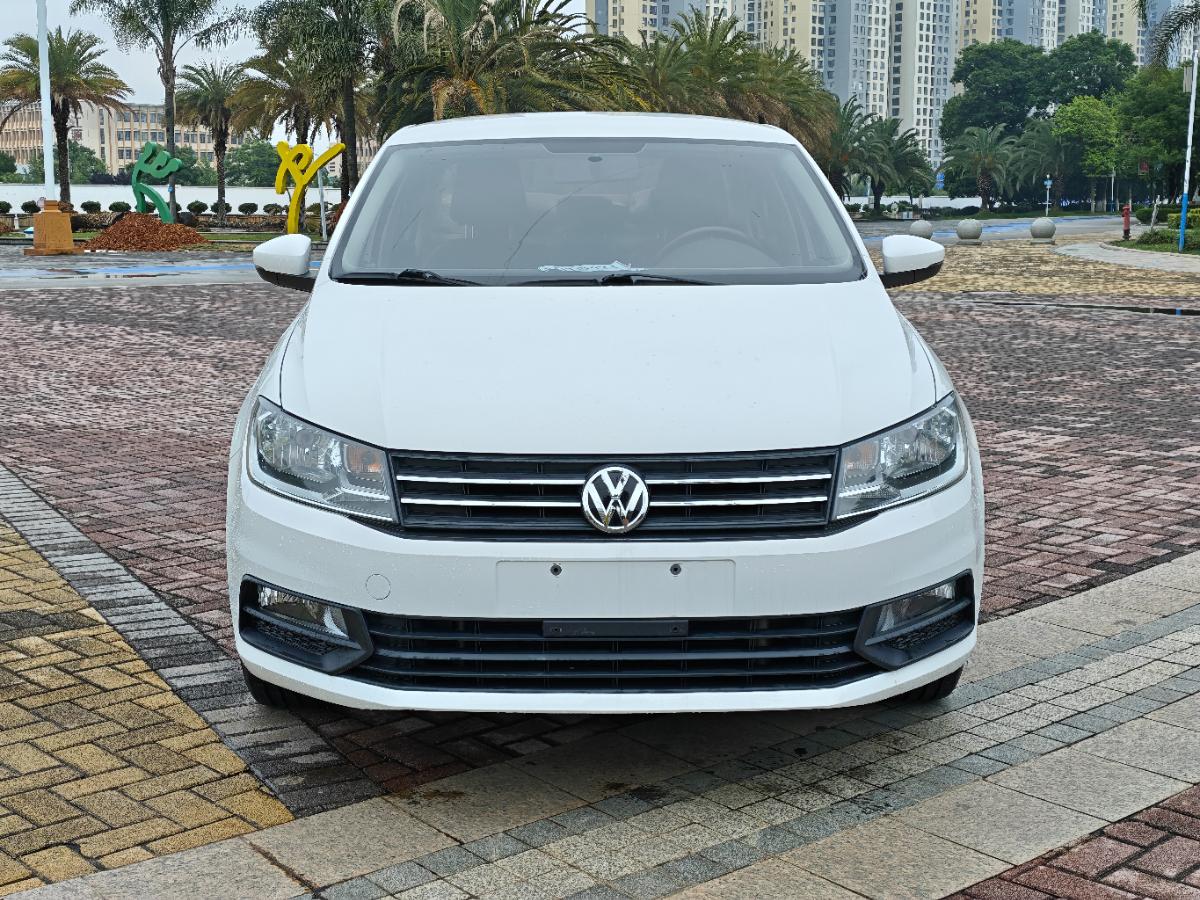 Volkswagen Santana 2022 car image #6