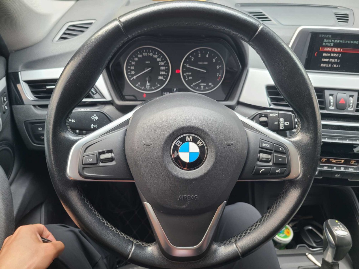 BMW X1 2018 #4 BMW X1 2018 car image #4