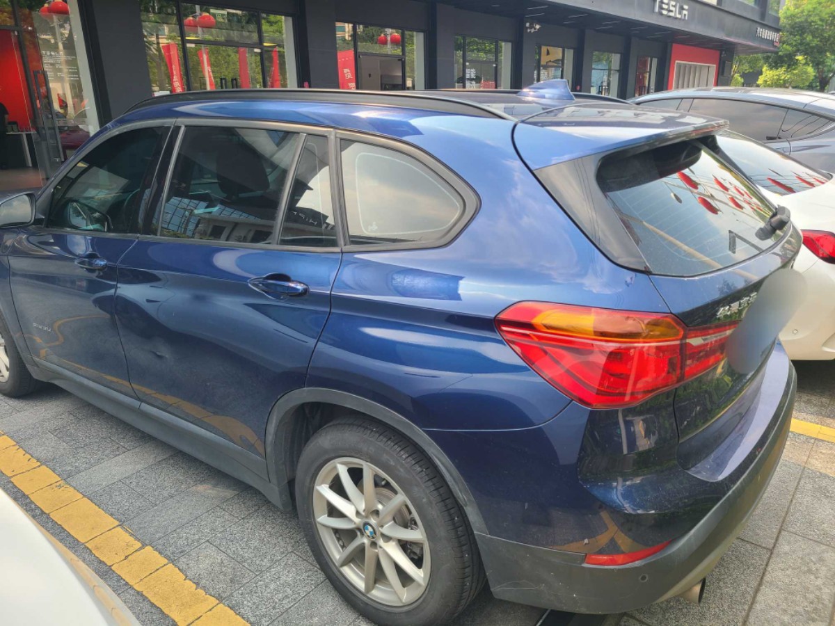 BMW X1 2018 #6 BMW X1 2018 car image #6