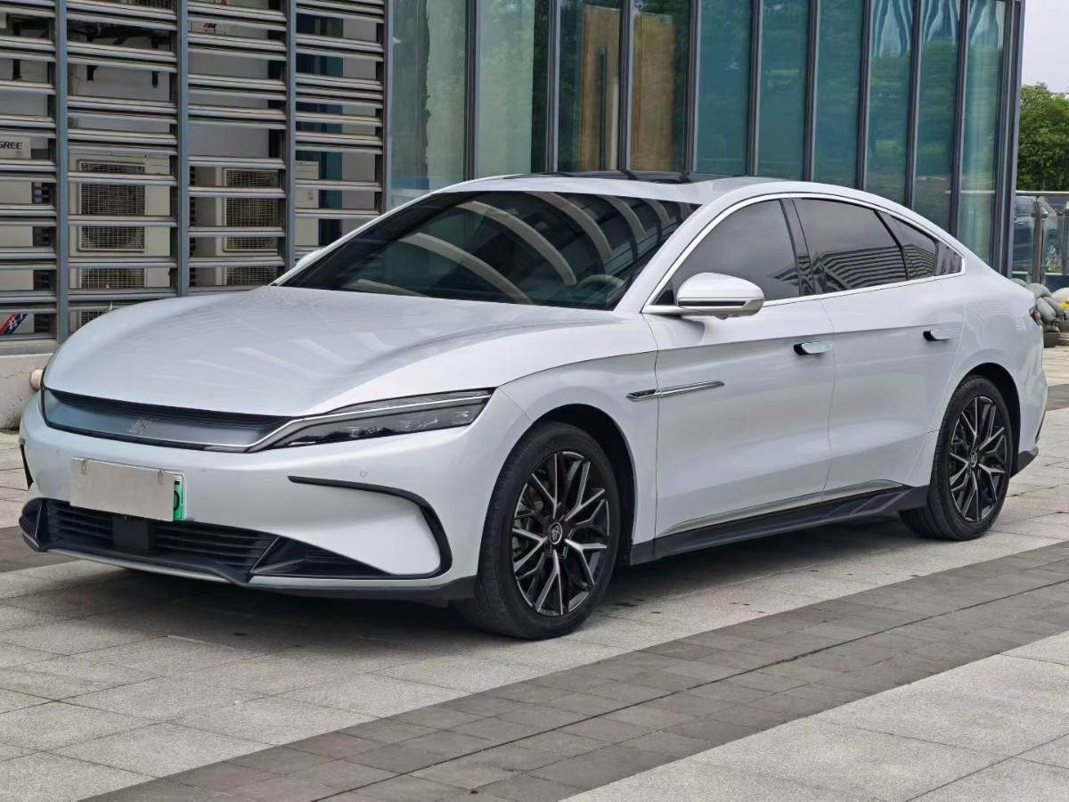 BYD Han 2025 car image 