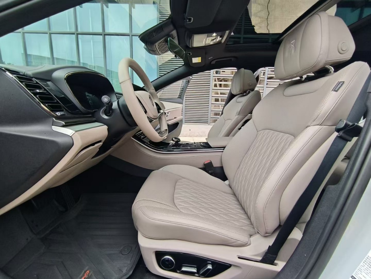 BYD Han 2025 car image #6