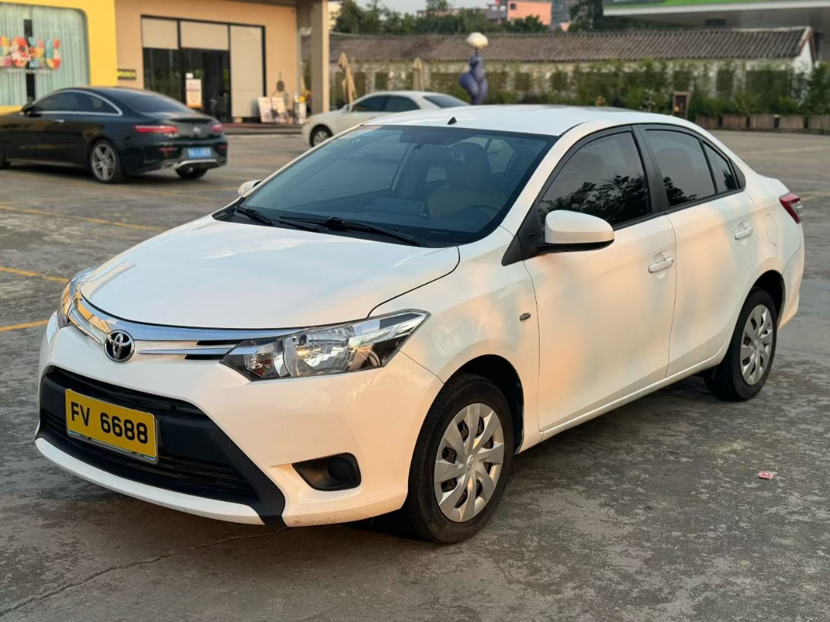 Toyota Vios 2015 Toyota Vios 2015 car image