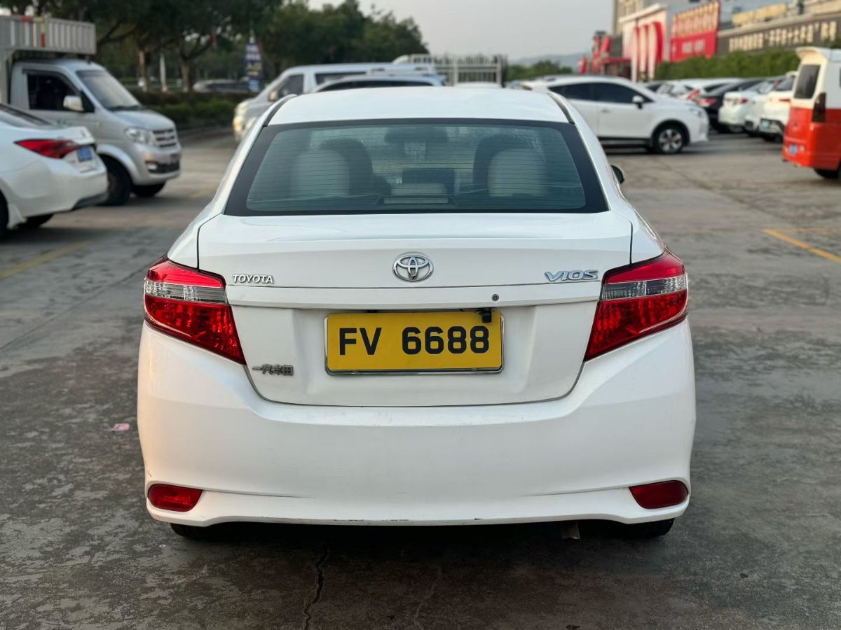 Toyota Vios 2015 #8 Toyota Vios 2015 car image #8