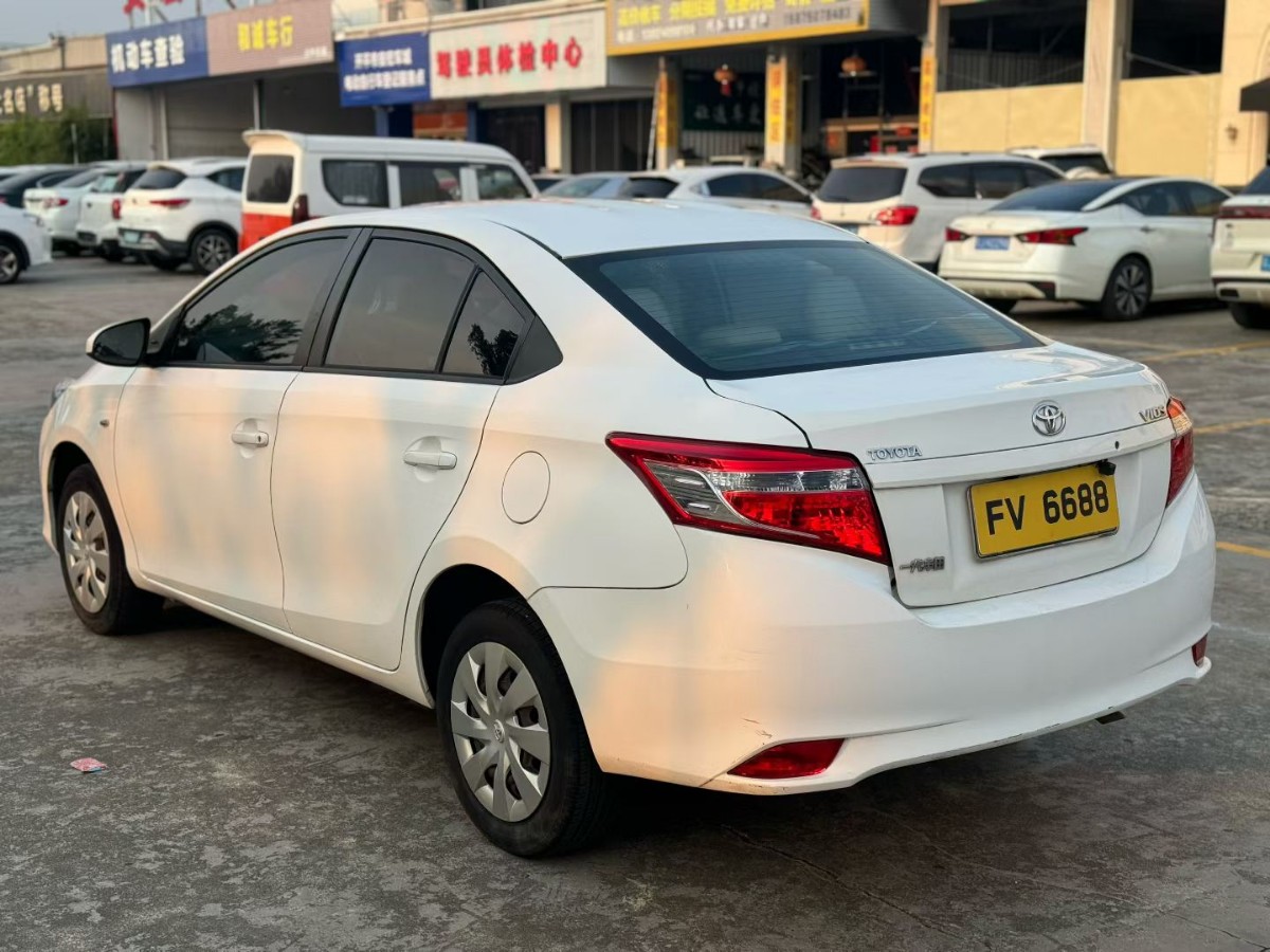 Toyota Vios 2015 #9 Toyota Vios 2015 car image #9