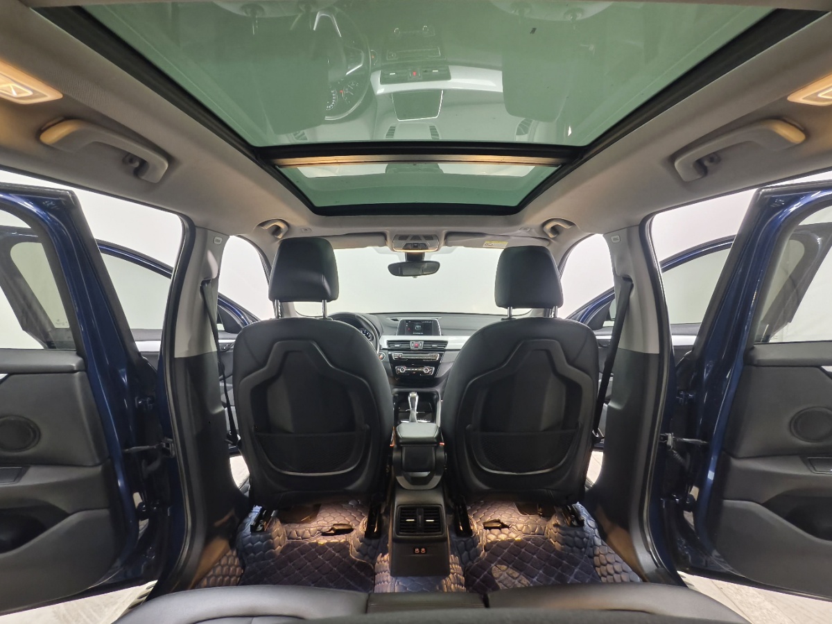 BMW X1 2019 #8 BMW X1 2019 car image #8
