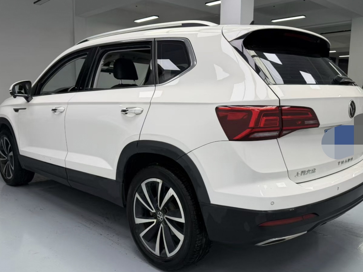 Volkswagen Tharu 2021 car image #3