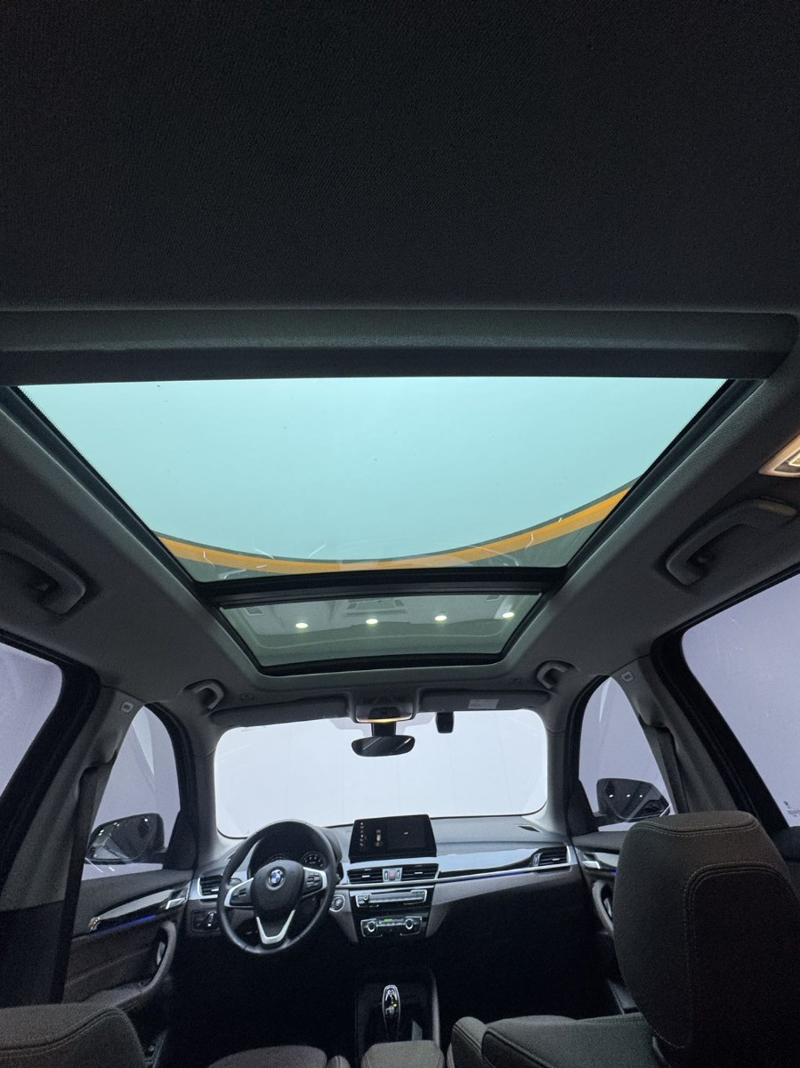 BMW X1 2022 car image #9