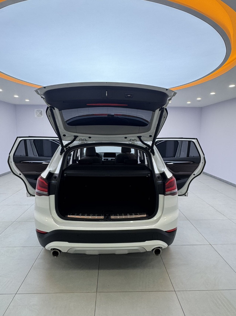 BMW X1 2022 car image #8