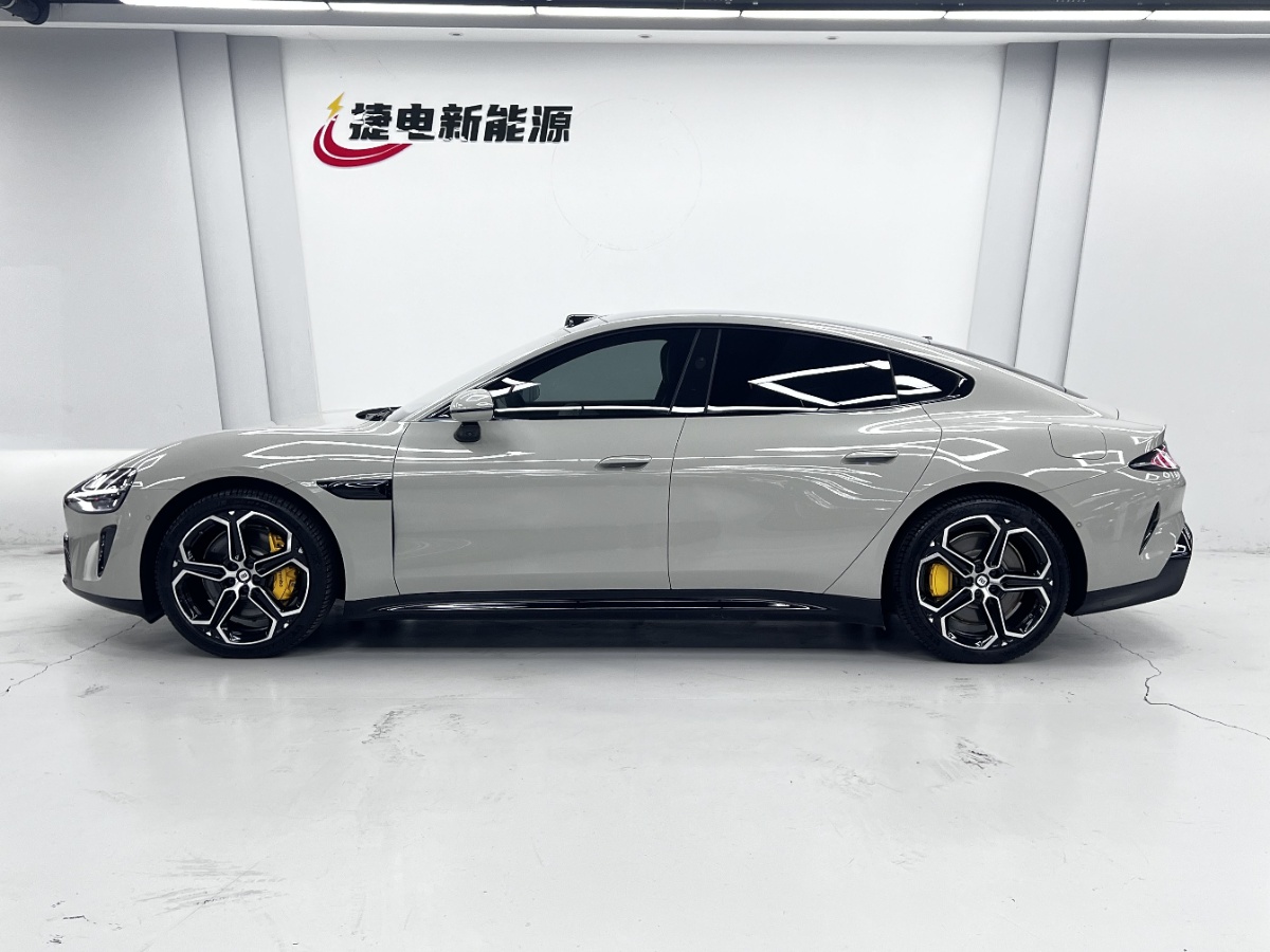 MI SU7 2025 car image #4