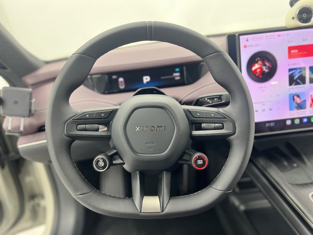 MI SU7 2025 car image #3