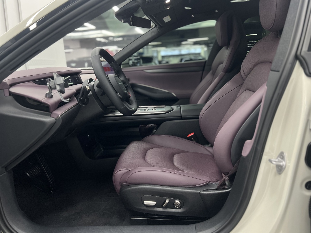 MI SU7 2025 car image #8