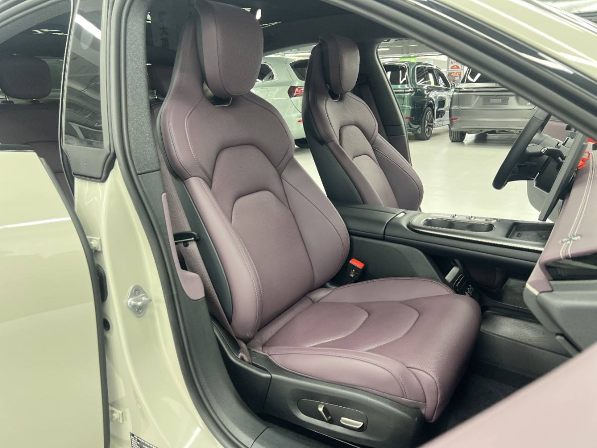 MI SU7 2025 car image #12