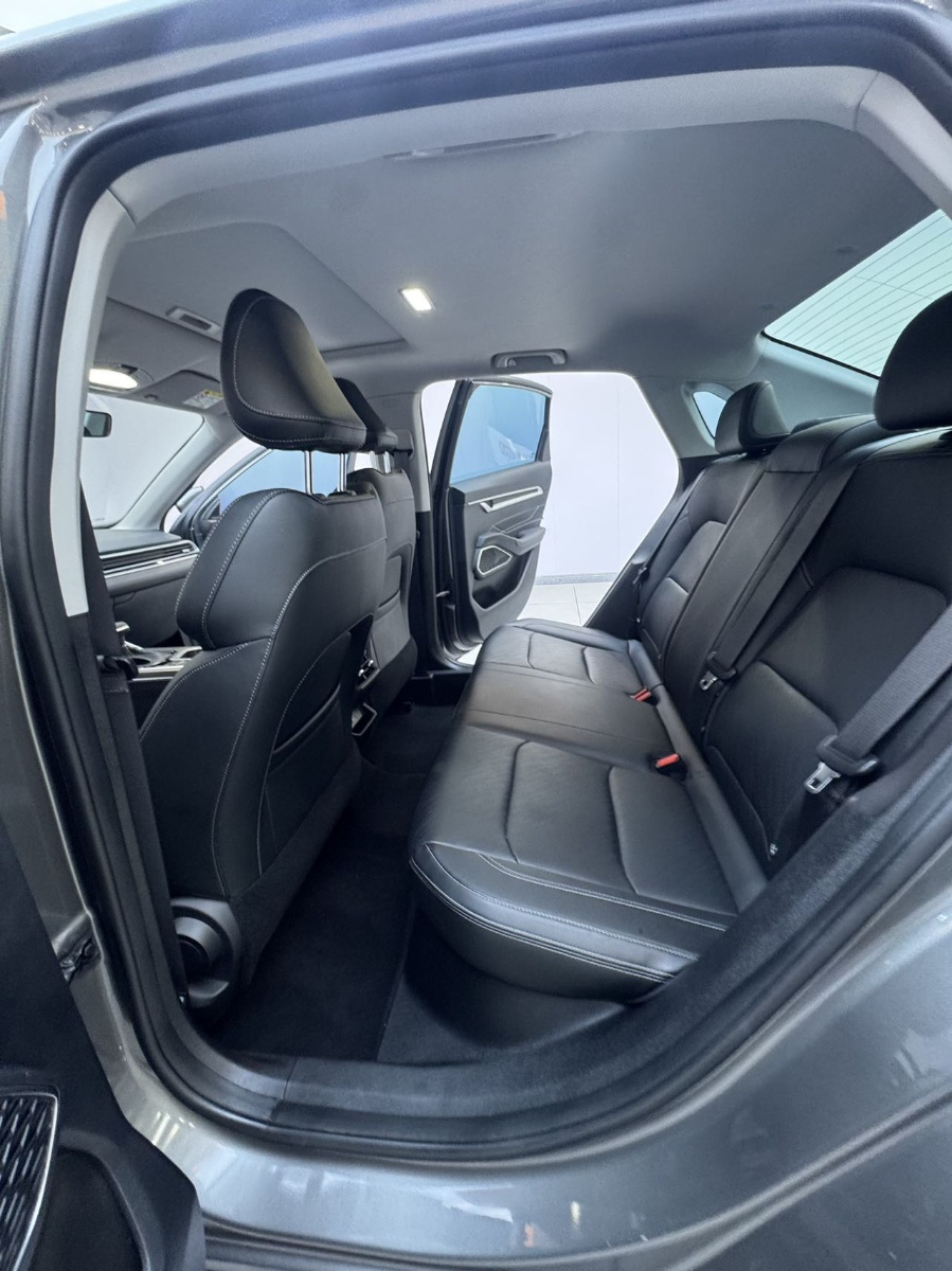 GEELY Emgrand 2022 car image #8